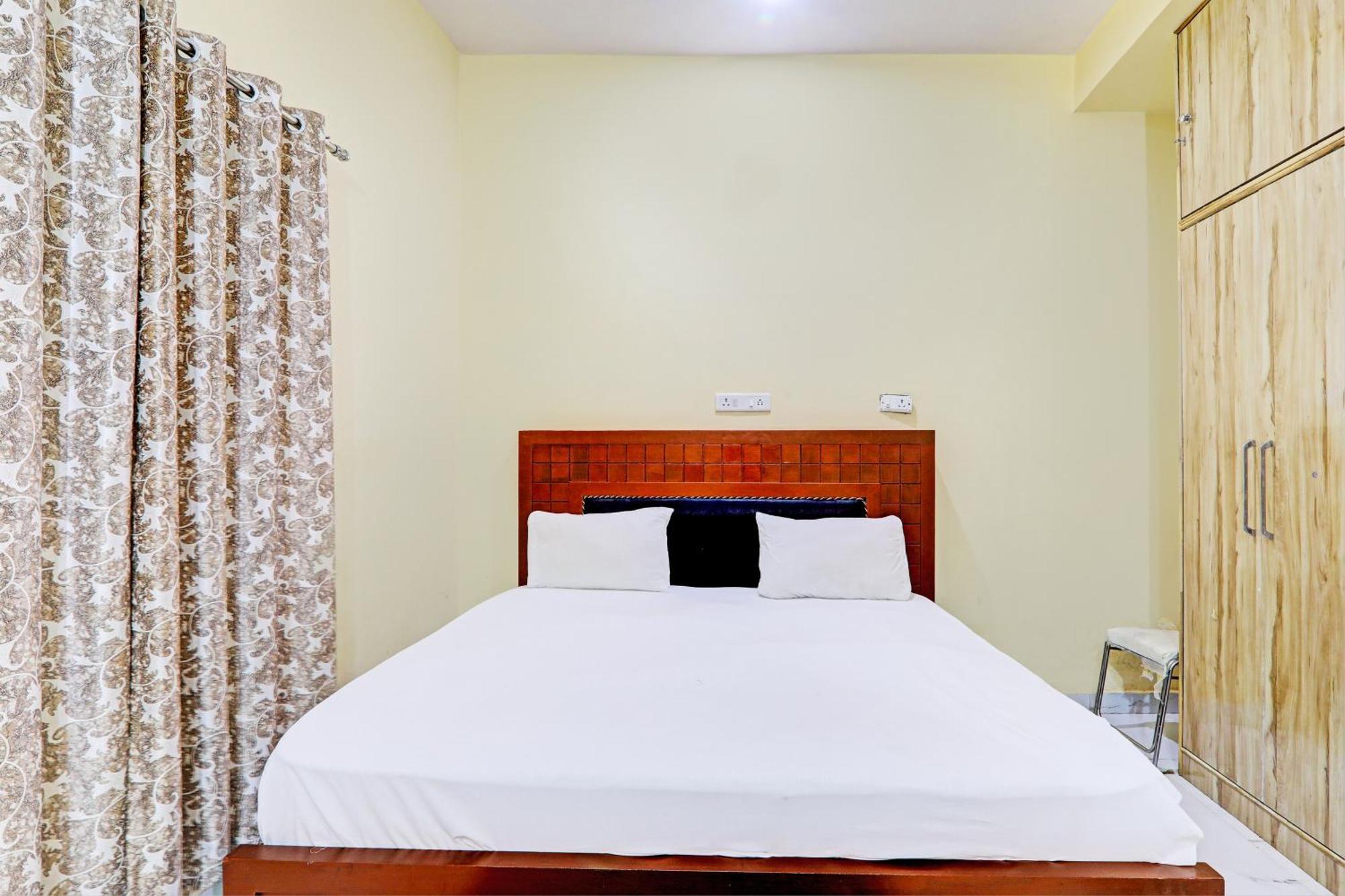 Hotel O Home Singhs Delight Varanasi Exterior foto