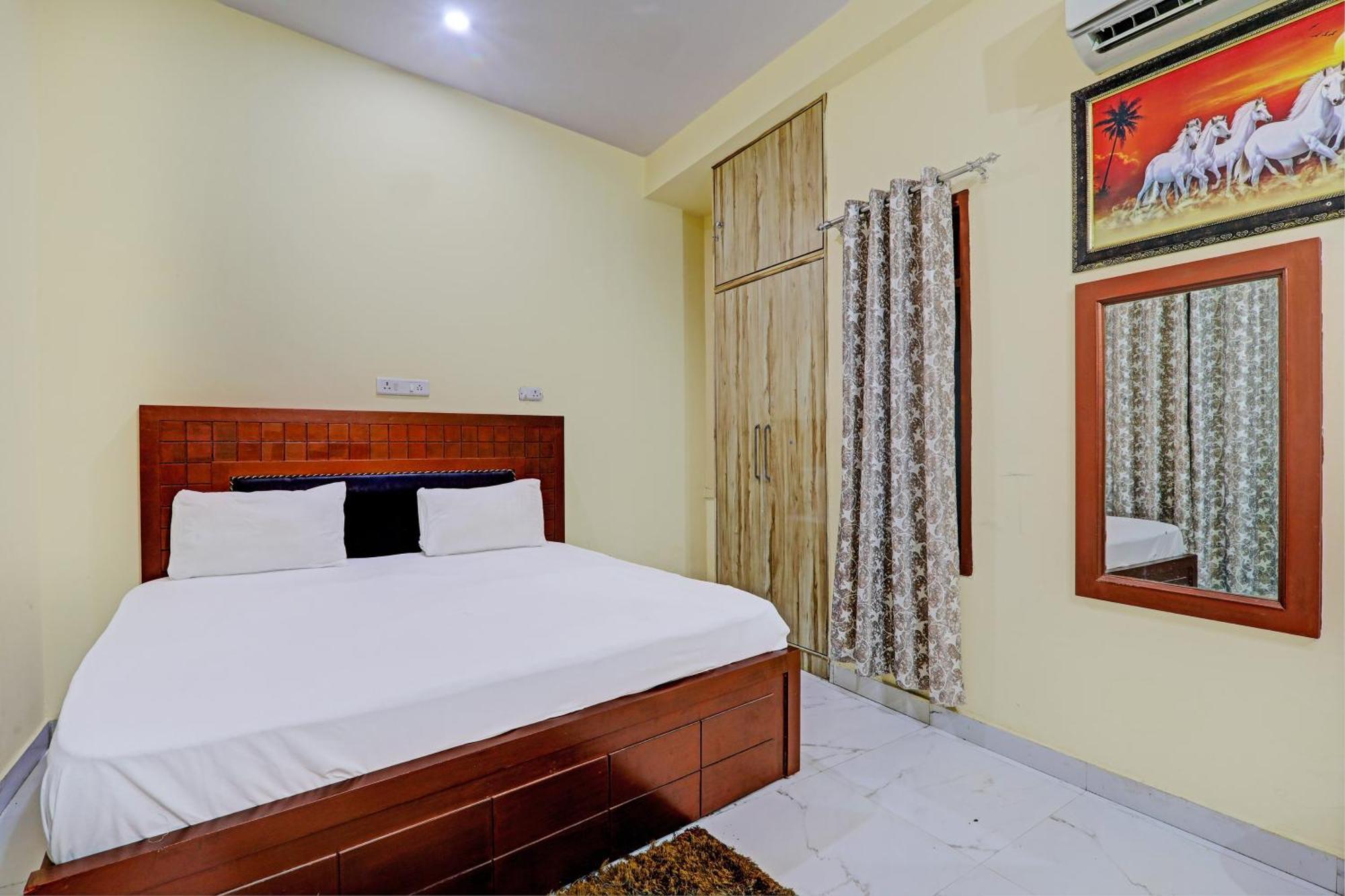 Hotel O Home Singhs Delight Varanasi Exterior foto